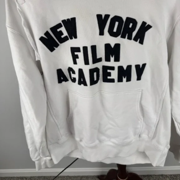 New York Film Academy Sweatshirt - Picture 2 of 8